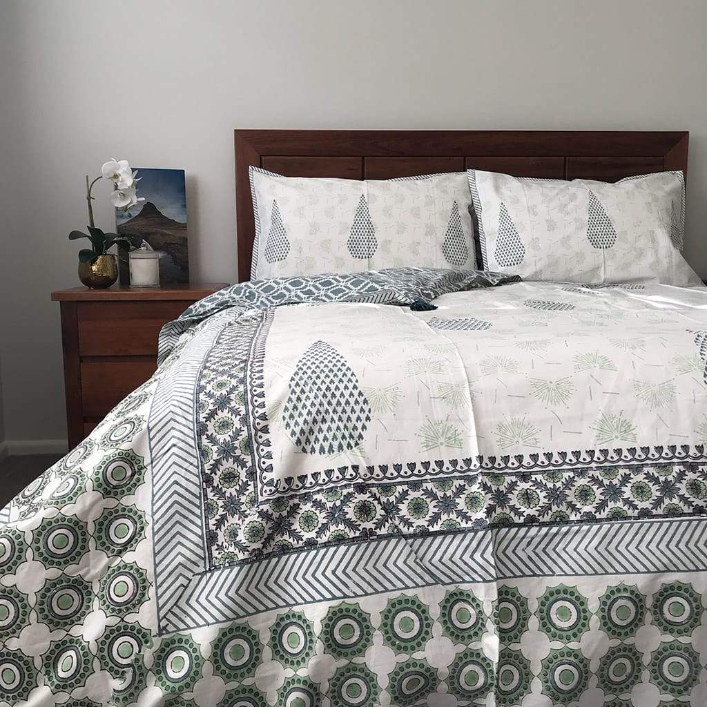 Galaxy Green Quilt Cover Set