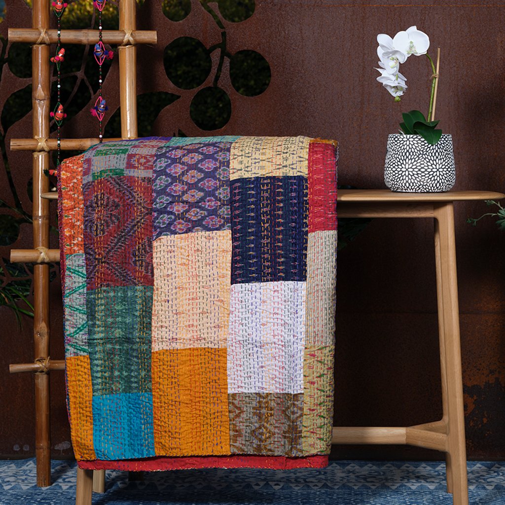 Silk Patchwork Multicolour King Size Kantha Quilt / Bedspread